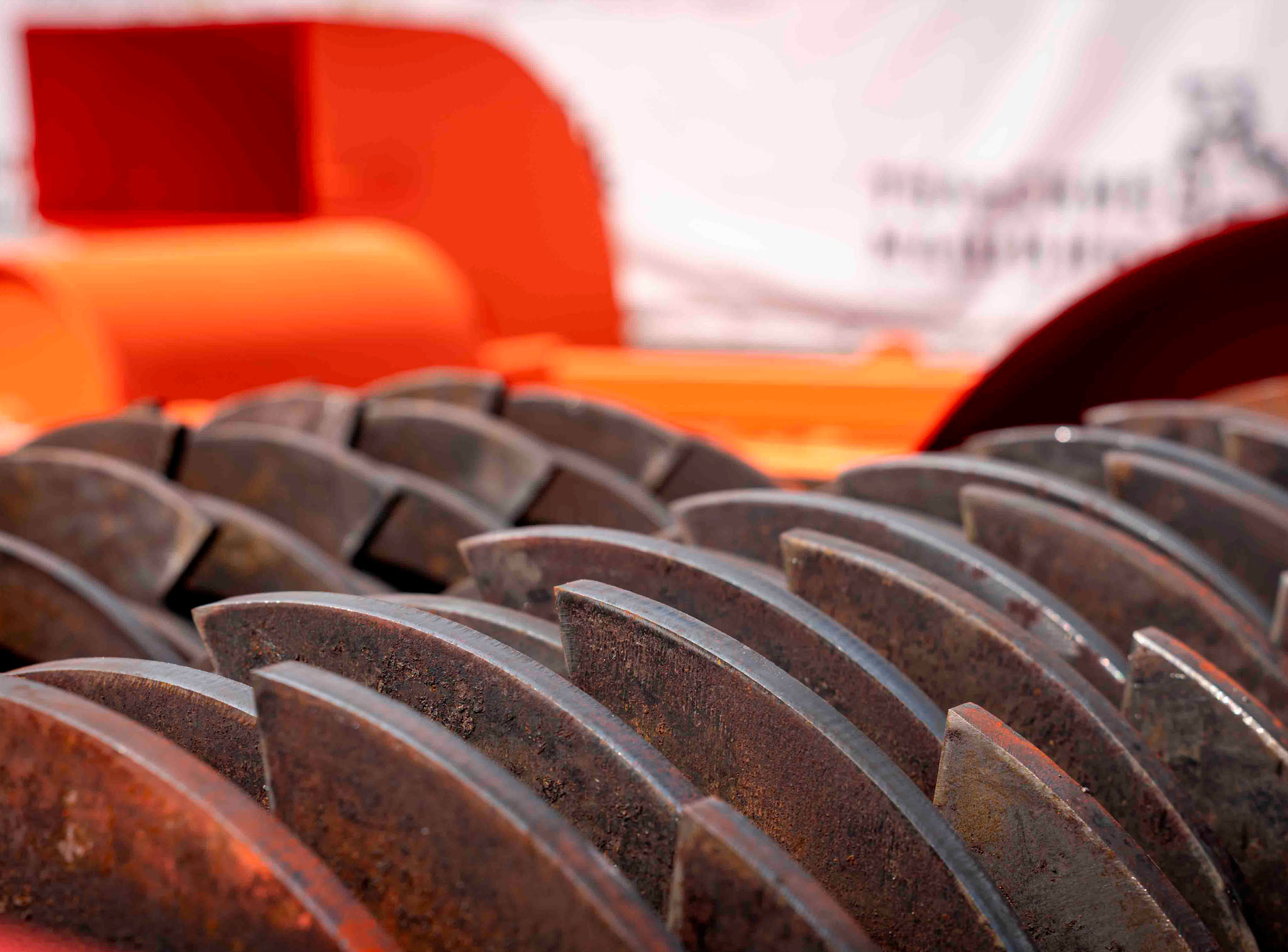 Роторно-дисковый измельчитель