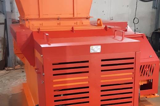 Шредер одновальный ШР-310-850