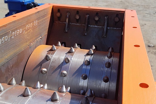 На Дальний Восток отгружена валковая дробилка ДВЗ 2M