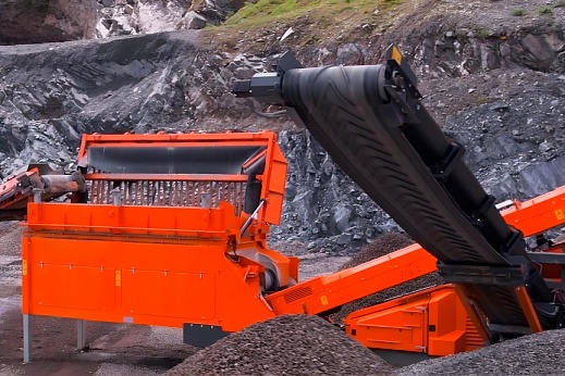 Мобильный грохот на гусеничном ходу ГМГ-15-3