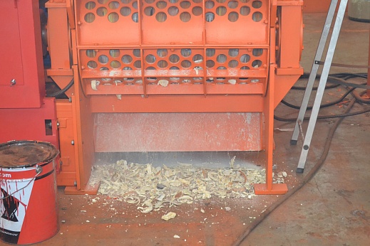 Шредер одновальный ШР-430-1100