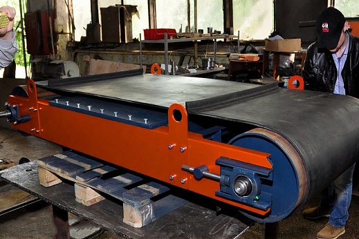 Магнитный сепаратор с автоматической очисткой МПАФ-500