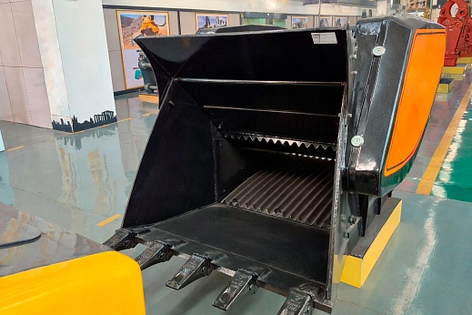 Дробильный ковш КДР-2200