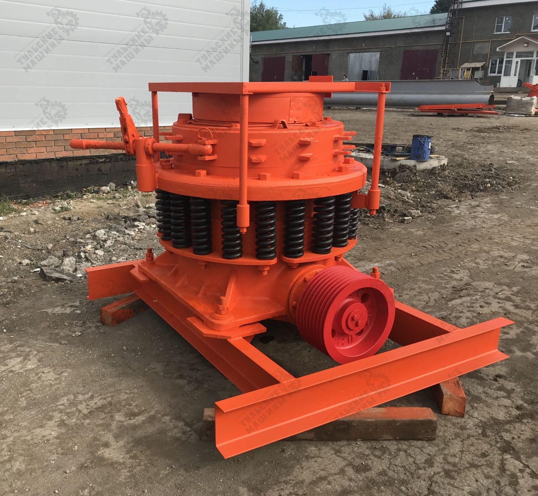 Пружинная конусная дробилка PY-600