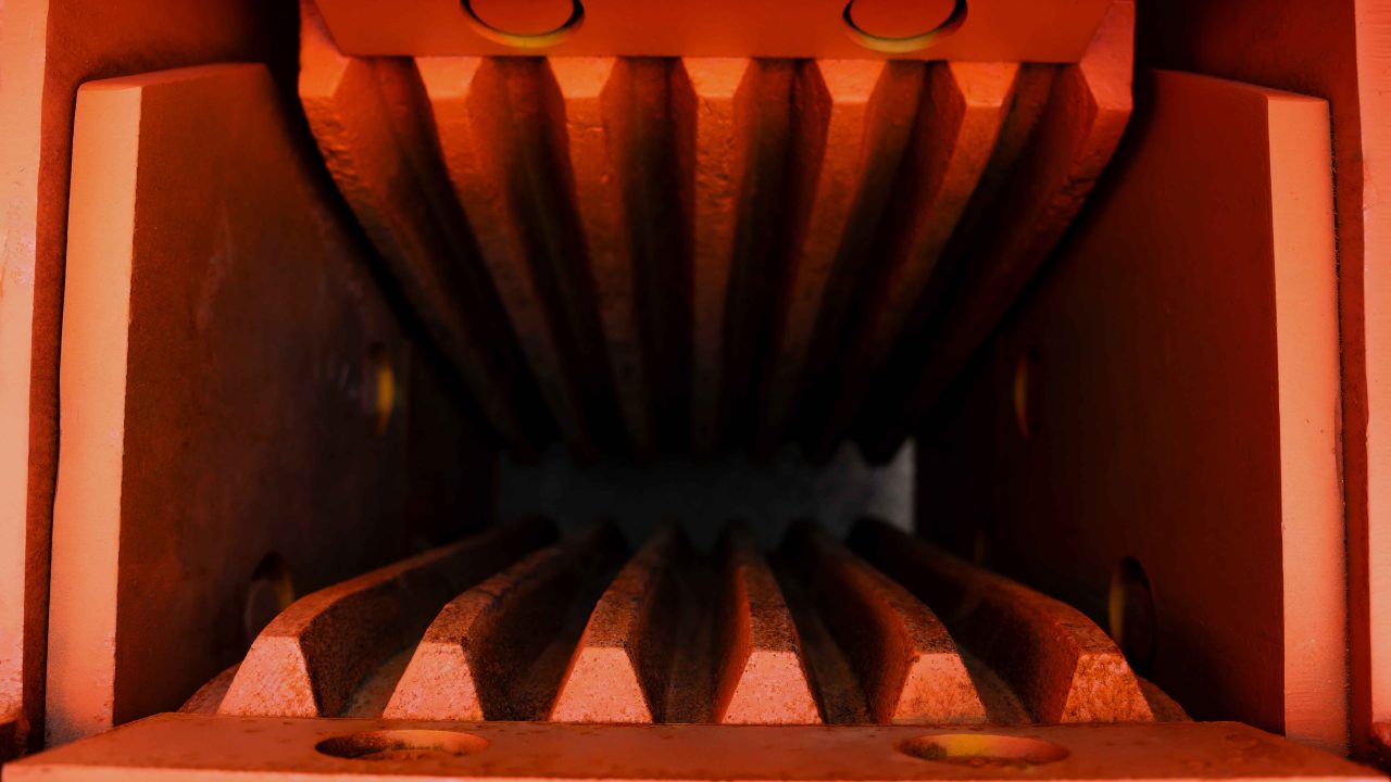 Окно загрузки щековая дробилка СДС-2,5/4